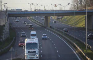 Chorzów jako pierwszy w Polsce uruchamia nawigację z Google Maps i Waze...