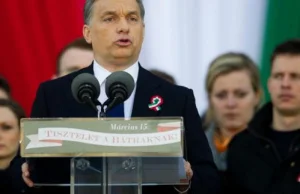 Węgrzy popierają politykę Orbana. Odrzucili w sondażu kwoty relokacji migrantów.