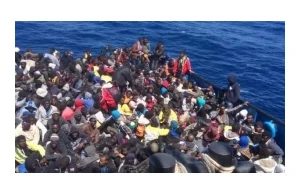 Ćwierć miliona migrantów czeka w Libii na przerzucenie przez Morze Śródziemne