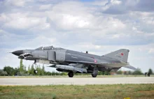 Rosja grozi Turcji, że po jej agresji na Syrię może użyć broni jądrowej,...