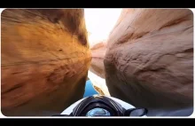 Niesamowita przejażdżka skuterem wodnym w kanionie.