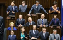 Zaremba: Polski parlamentaryzm staje się parodią. Wrażenia z Wiejskiej