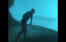 Woda pod wodą