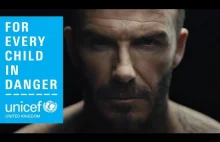 Tatuaże Beckhama ożyły - kampania UNICEF przeciwko przemocy
