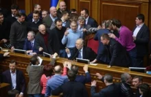 Ukraiński parlament ogłosił dymisję Janukowycza