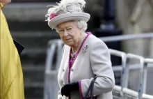 Królowa szuka nowego lokaja: 45 godzin pracy tygodniowo za 8,96 GBP na...