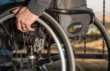 Sanitariusz kradł ze szpitala wózki inwalidzkie. Później sprzedawał je po 50 zł.