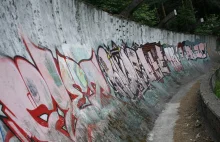 Zrujnowane, opuszczone pozostałości po zimowych igrzyskach w Sarajewie