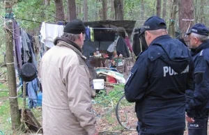 Bagiety z Gdańska zatrzymani za znęcanie się nad bezdomnym...