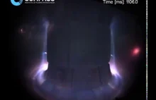 Nagranie z wnętrza Tokamaka- formowanie plazmy w kontrolowanej syntezie jądrowej
