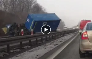 Wypadek ciężarówki na obwodnicy Trójmiasta