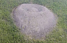 Patomski krater i tajemniczy masyw skalny - "Gniazdo ognistego orła"