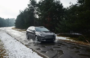 Chcesz ominąć dziury w jezdni? Ford ma pomysł, jak to zrobić