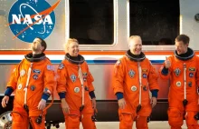 Ile zarabiają astronauci pracujący dla NASA