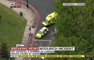 Odcięli żołnierzowi głowę na środku ulicy. Krwawy atak w Londynie. [ENG]