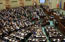 Głosowanie nr 124 na 15. posiedzeniu Sejmu.