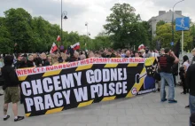 "Chcemy godnej pracy w Polsce" i robotnik - hasło... nacjonalistów