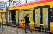 Po Warszawie miał jeździć „Tramwaj Różnorodności”. Ale się zepsuł.