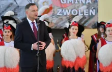 "Nie będą nam tutaj w obcych językach narzucali, jaki ustrój mamy mieć w...