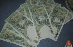 Sprzedawał Rosjanom wycofane banknoty