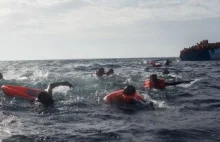 Wywróciła się łódź z migrantami. Ok. 100 osób nie żyje