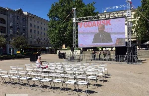 Transmisję obchodów 4 czerwca w Poznaniu ogląda 1 osoba Miasto postawiło telebim