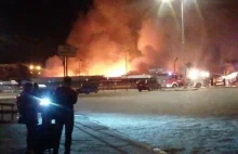 Wielki pożar targu przy ul. Ruskiej w Lublinie. Straty na 2 miliony złotych