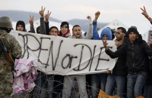 Muzułmanie na granicy z Macedonią grożą: jeśli nie otworzycie granic...