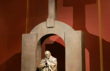 Francuski sąd zdecydował o usunięciu krzyża z pomnika Jana Pawła II