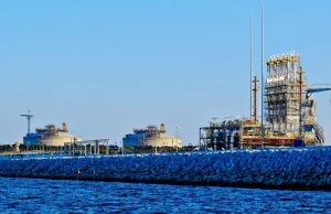 Świnoujście: Zbiorniki terminalu LNG gotowe na pierwszą dostawę gazu