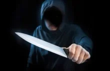 14-letni patus wbił nóż w plecy przypadkowej osobie