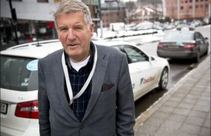 Skandal w Norwegii - kierowca taksowki zaczal sie modlic w trakcie kursu.