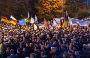 Niemcy wiwatowali na cześć Viktora Orbana na ogromnej manifestacji w Erfurcie