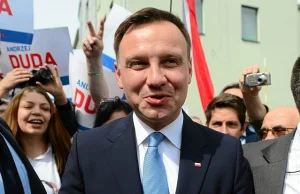 Obietnice Dudy droższe niż budżet Polski. Komorowskiego osiem razy tańsze