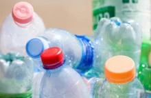 Będzie kaucja za plastikowe butelki. Napoje podrożeją