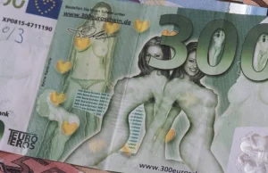 Nagie kobiety na porno banknotach euro. Niemiecka policja ostrzega przed...