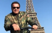 Hipokryzja bogatych. Arnold zachęca do zwiedzania Paryża na rowerze
