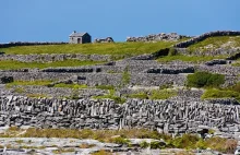 Te Podpis Irlandczycy Ściany trwał przez setki lat, ale nic nie trzyma ich razem