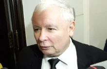 Triumfujący Kaczyński skłamał w Sejmie cztery razy. Potem kazał zakończyć...