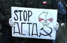 Przyjęli dokument wzywający do odłożenia ACTA, bo zabrakło PO