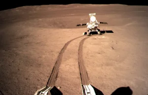 Chiński łazik Yutu-2 zjechał na powierzchnię Księżyca