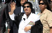 Ekscentryczne stroje Kaddafiego