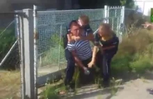 Policjanci nie poradzili sobie z rowerzystą... WIDEO