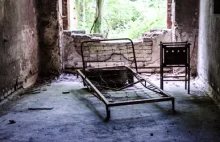 Opuszczony szpital dla chorych na gruźlicę w Beelitz - Połącz kropki