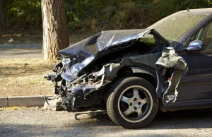 Prośba o rozszyfrowanie z nagrania tablic samochodu marki Peugeot