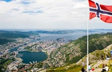Norwegia sięga do rezerw z ropy, by zmierzyć się z napływem migrantów