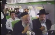 Wesoły i przepełniony miłością samolot z Tel Awiwu...