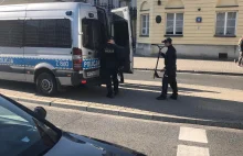 Policja zatrzymała nastolatków, bo jeździli na hulajnogach