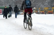 Kierowca zwyzywał rowerzystkę. Teraz zapłaci 4,3 tys. za naruszenie jej...