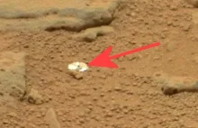 Łazik Curiosity odkrył na powierzchni Marsa tajemniczą, błyszczącą skałę -...